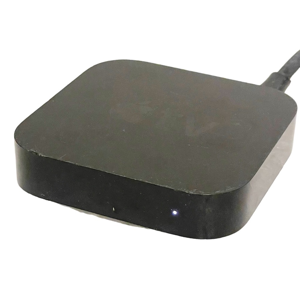 Apple TV 3rd Generation (A1427) 8GB HD Digital HD Streamer NO‎ Remote NO HDMI